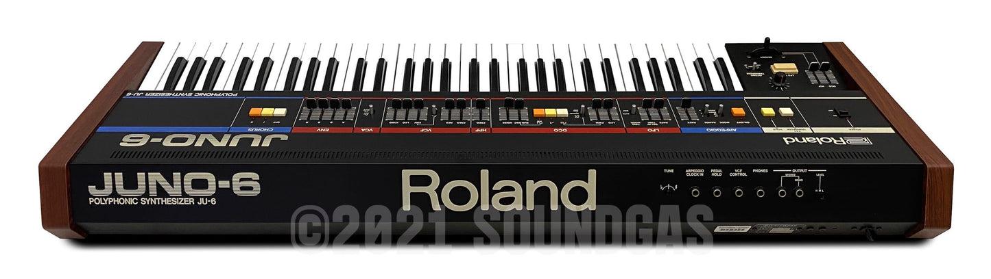 Roland Juno-6