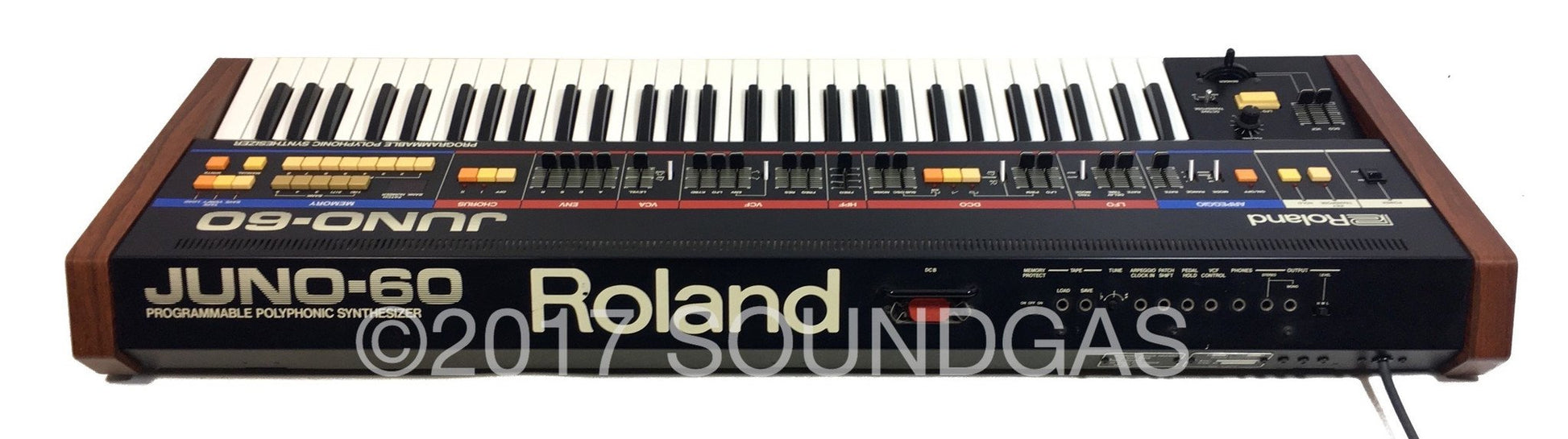 Roland Juno-60 240v