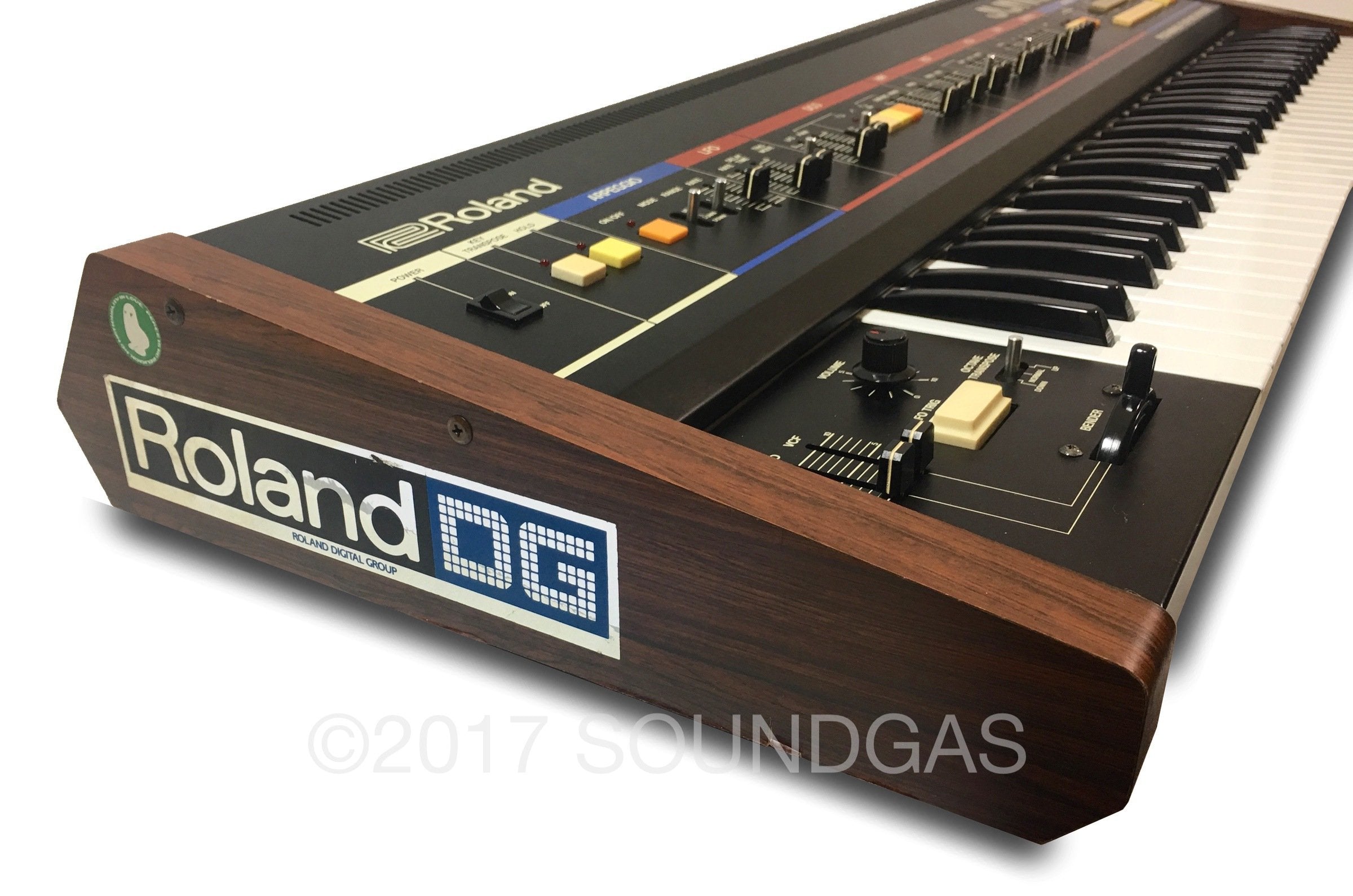 Roland Juno-60 with Original Case FOR SALE – Soundgas