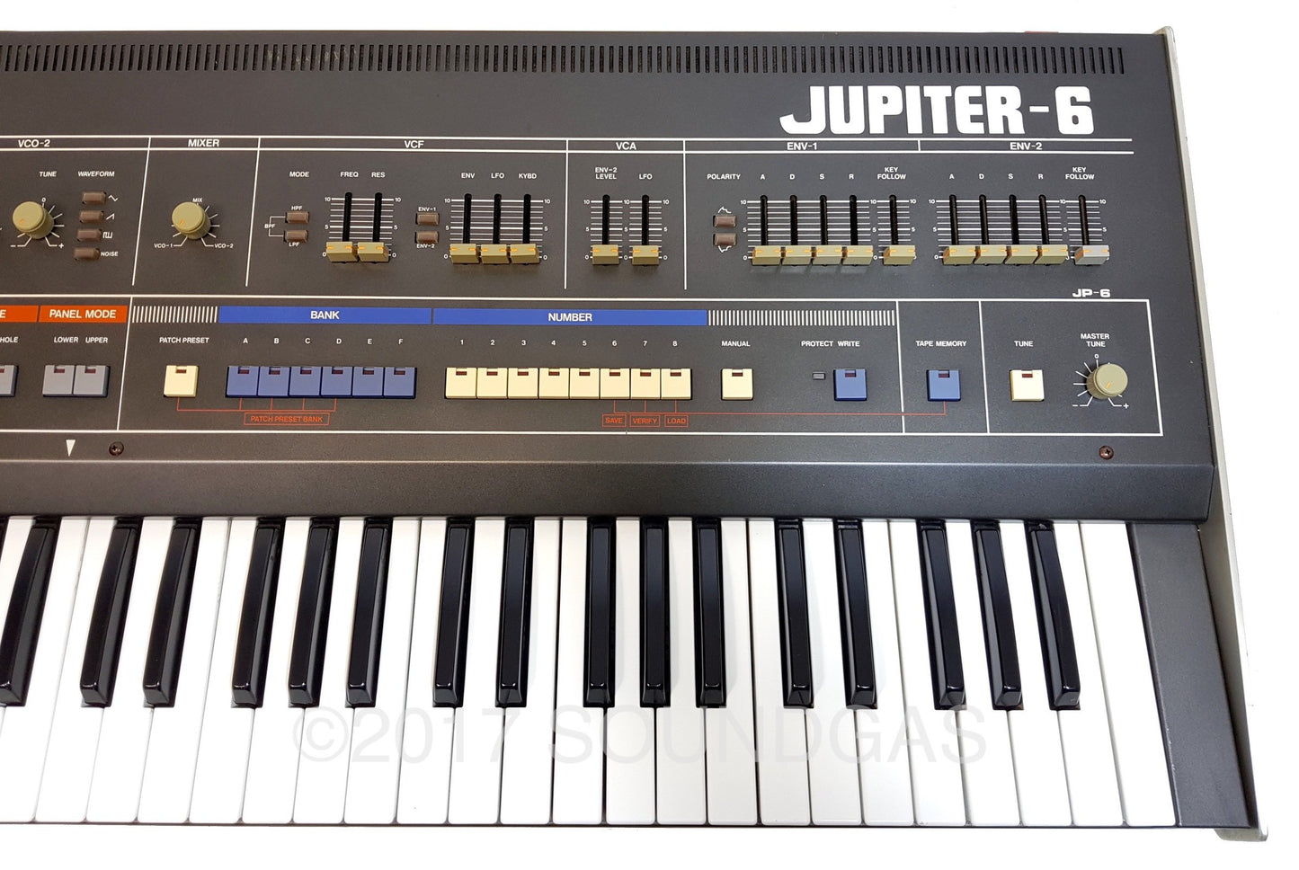 Roland Jupiter-6