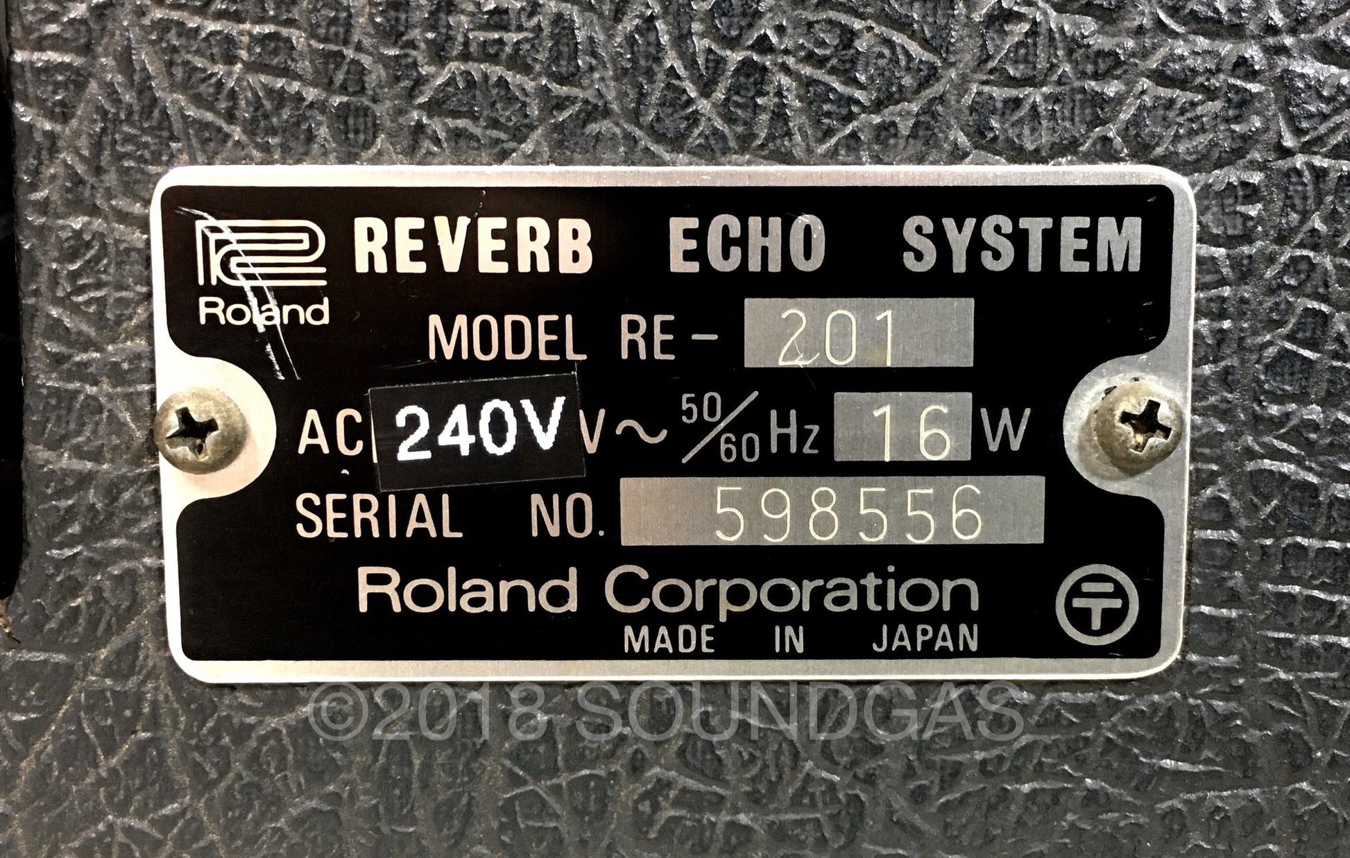 Roland RE-201 Space Echo