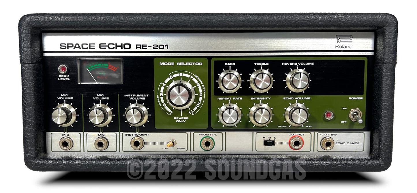 Roland RE-201 Space Echo, Early Preamp Mod, Zero Head Gain