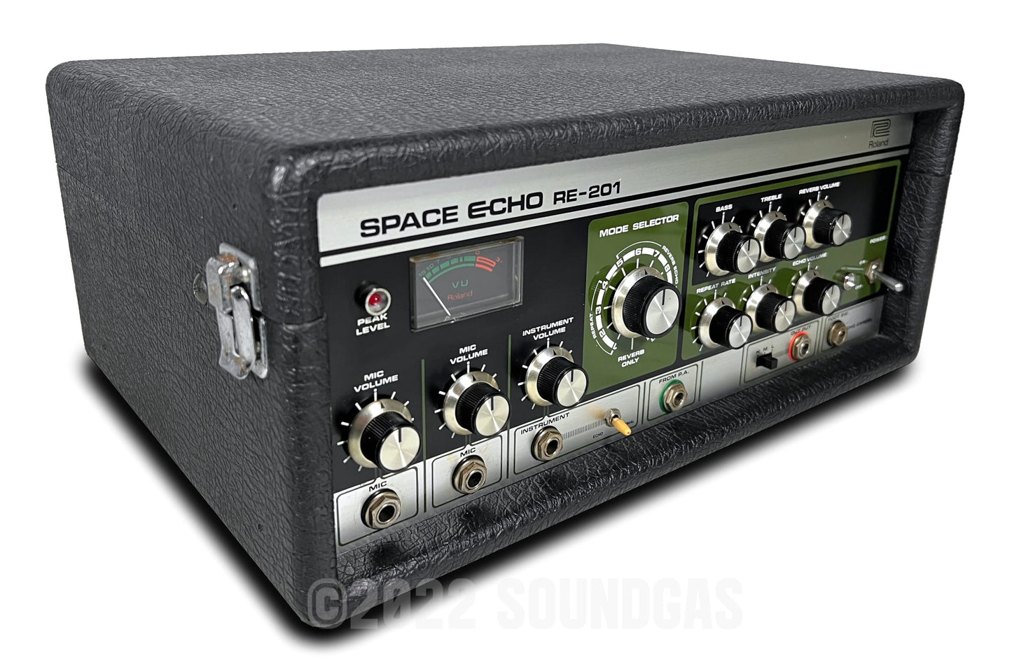 Roland RE-201 Space Echo, Early Preamp Mod, Zero Head Gain