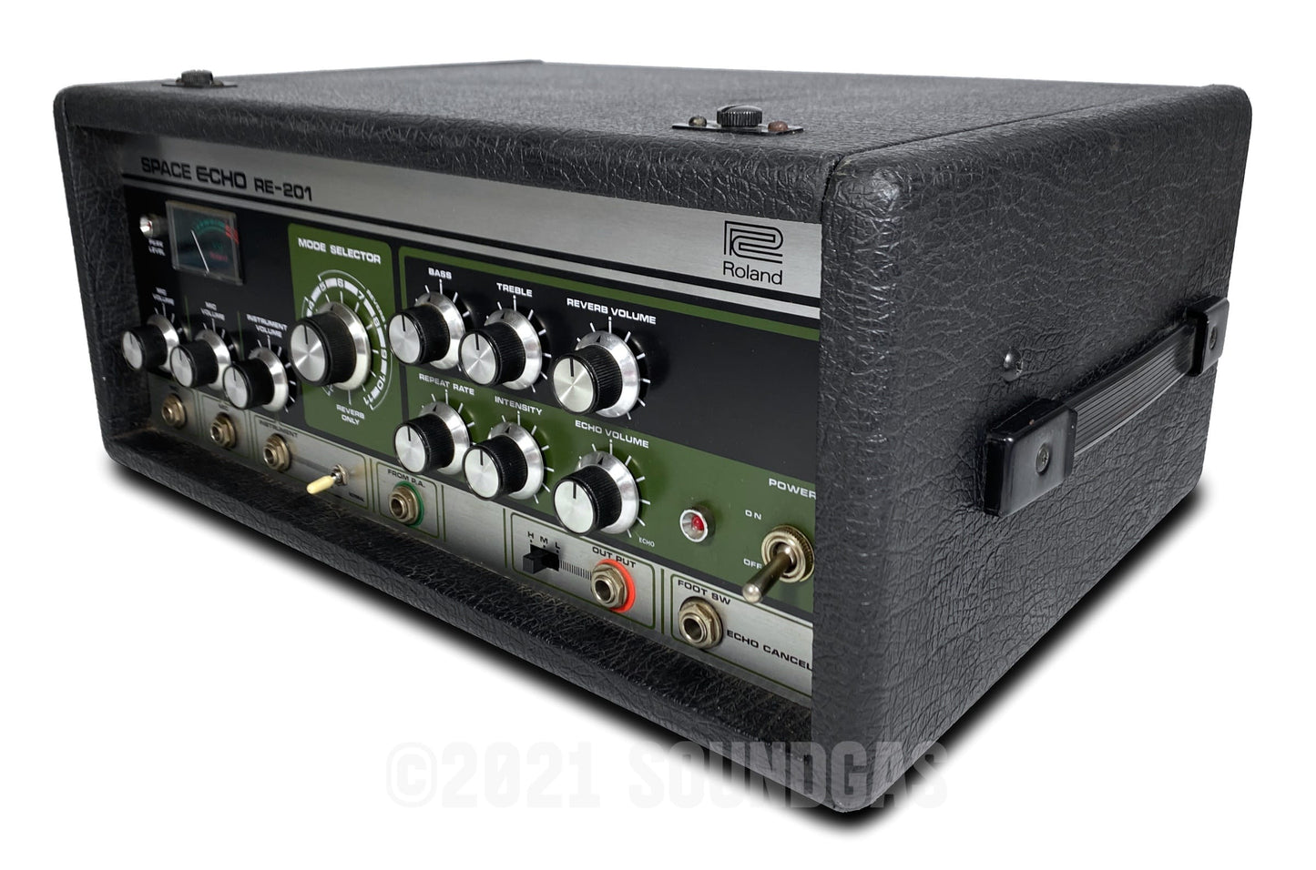 Roland RE-201 Space Echo, Early Preamp Mod