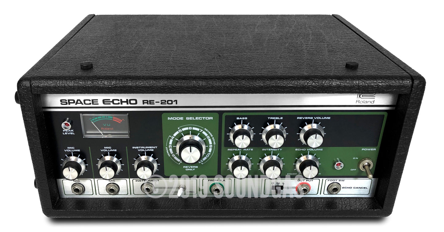 Roland RE-201 Space Echo - Near Mint + Footswitch