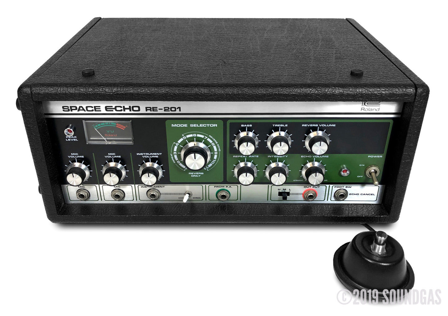 Roland RE-201 Space Echo - Near Mint + Footswitch