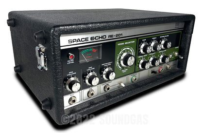 Roland RE-201 Space Echo - Near Mint, Box