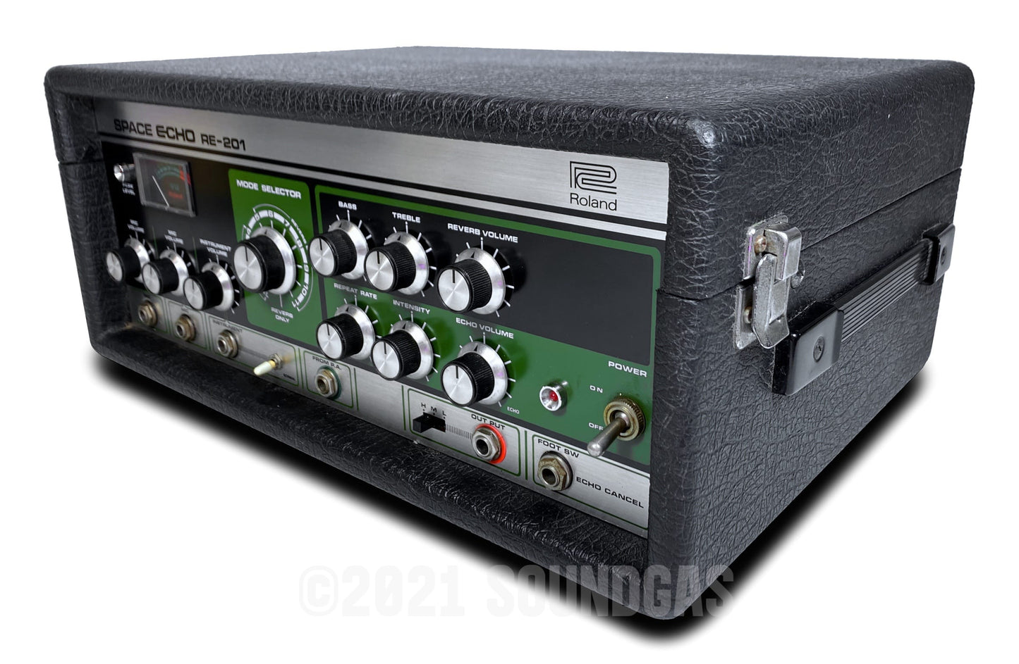 Roland RE-201 Space Echo, Early Preamp Mod