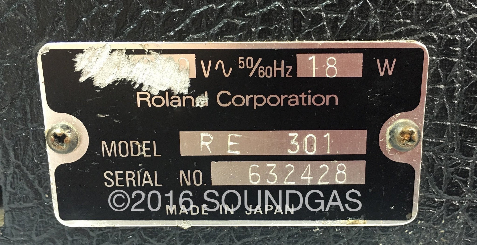 Roland RE-301 Chorus Echo