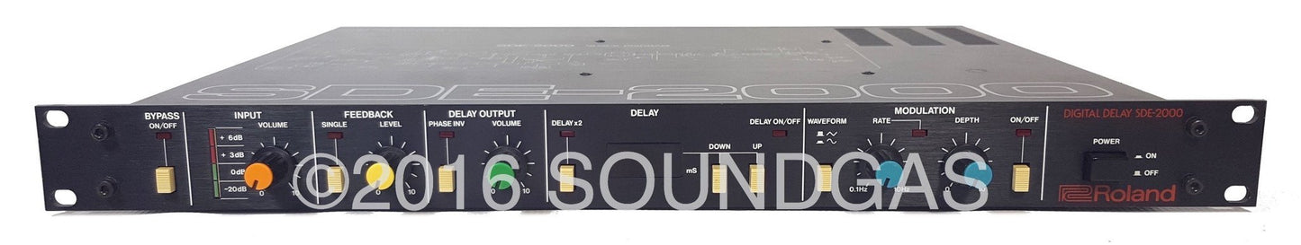 Roland SDE-2000 Digital Delay