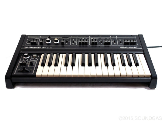 Roland SH-09