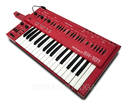 Roland SH-101 - Red