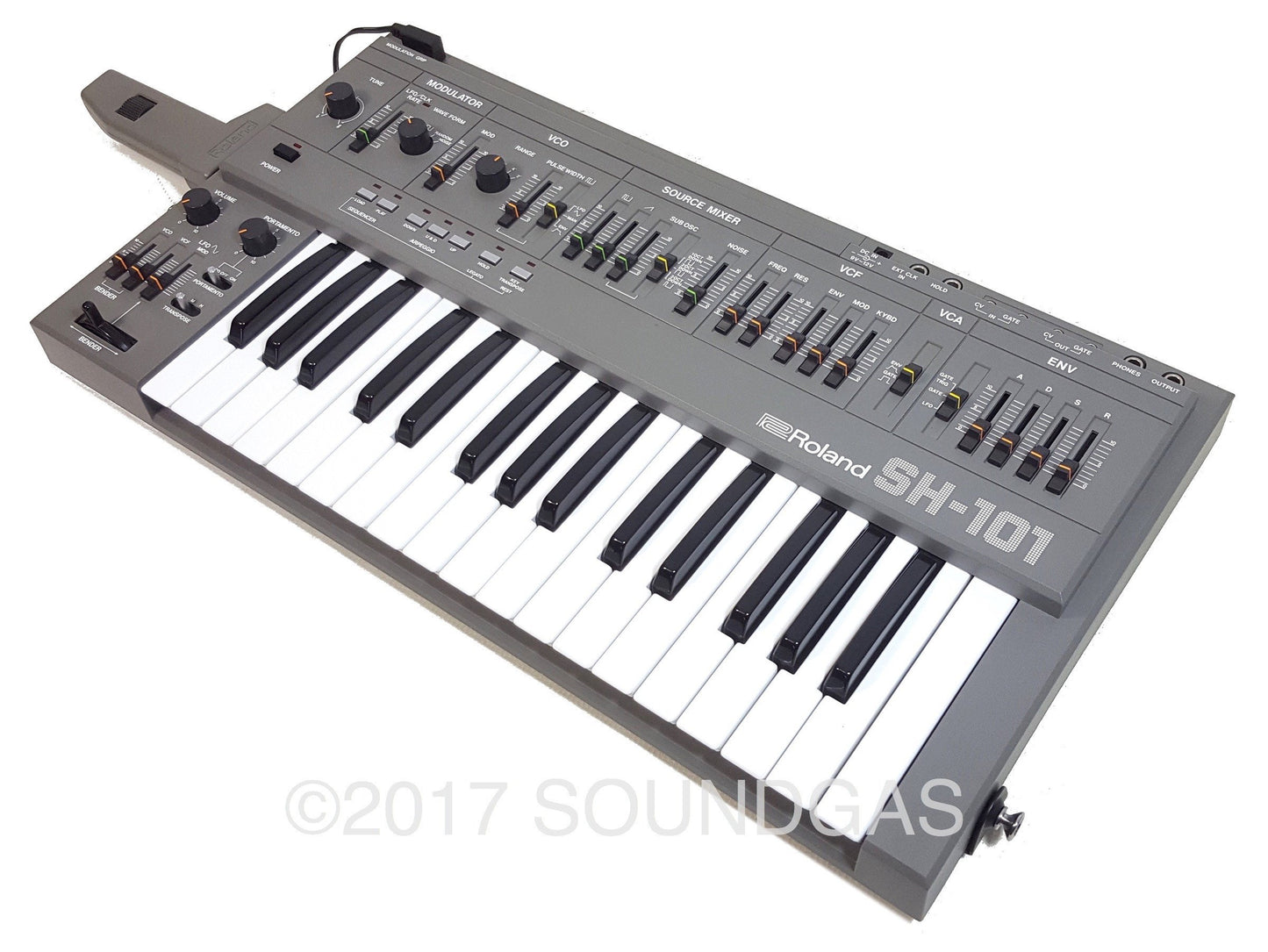 Roland SH-101