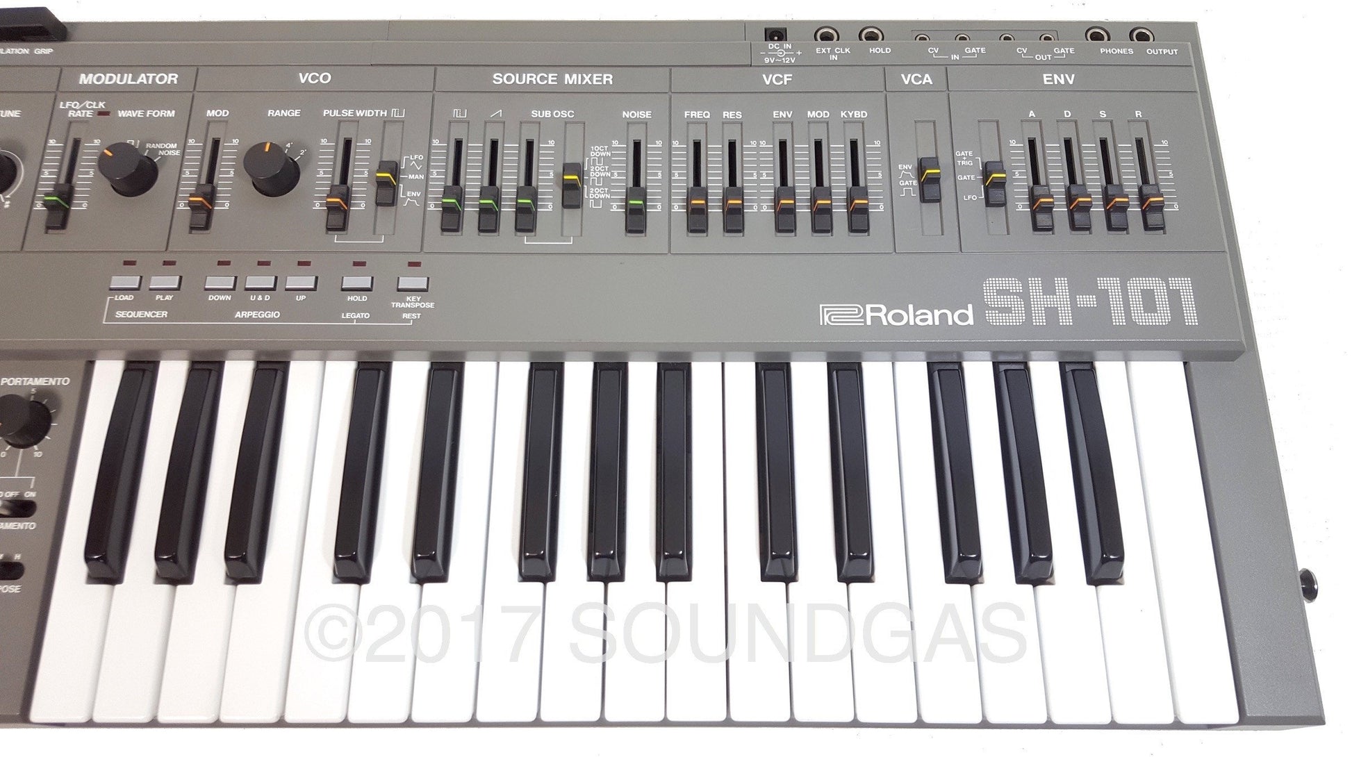 Roland SH-101