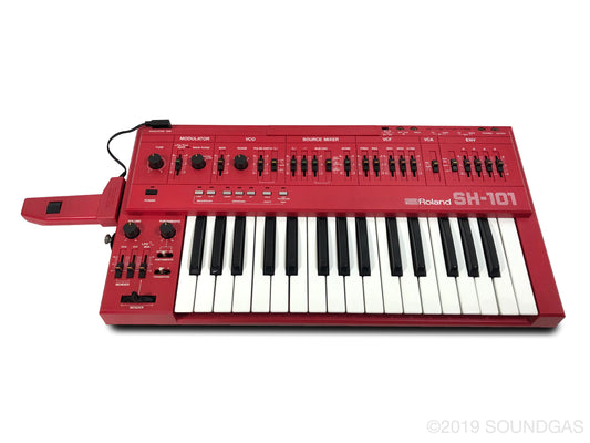 Roland SH-101 - Red