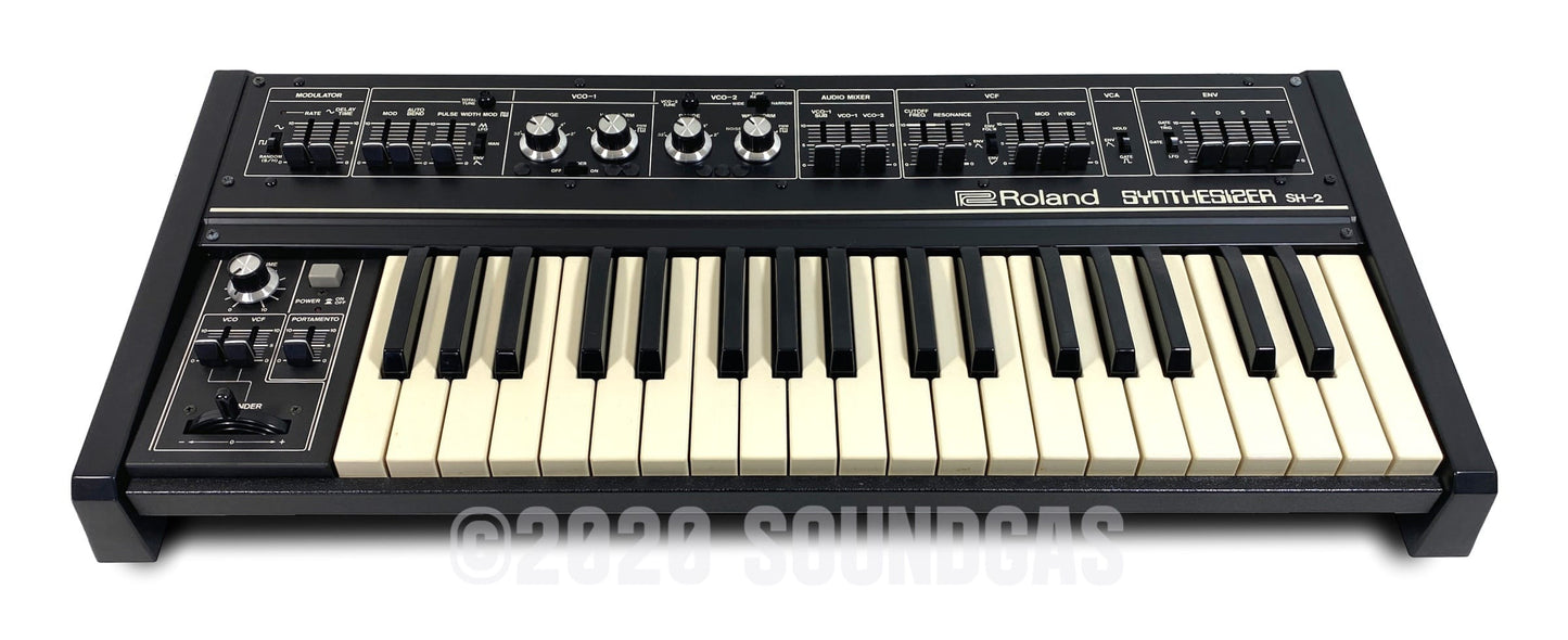 Roland SH-2 Synthesizer