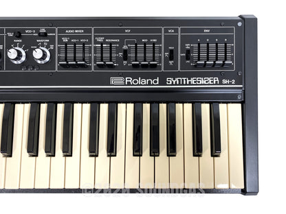 Roland SH-2 Synthesizer