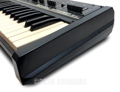 Roland SH-2 Synthesizer