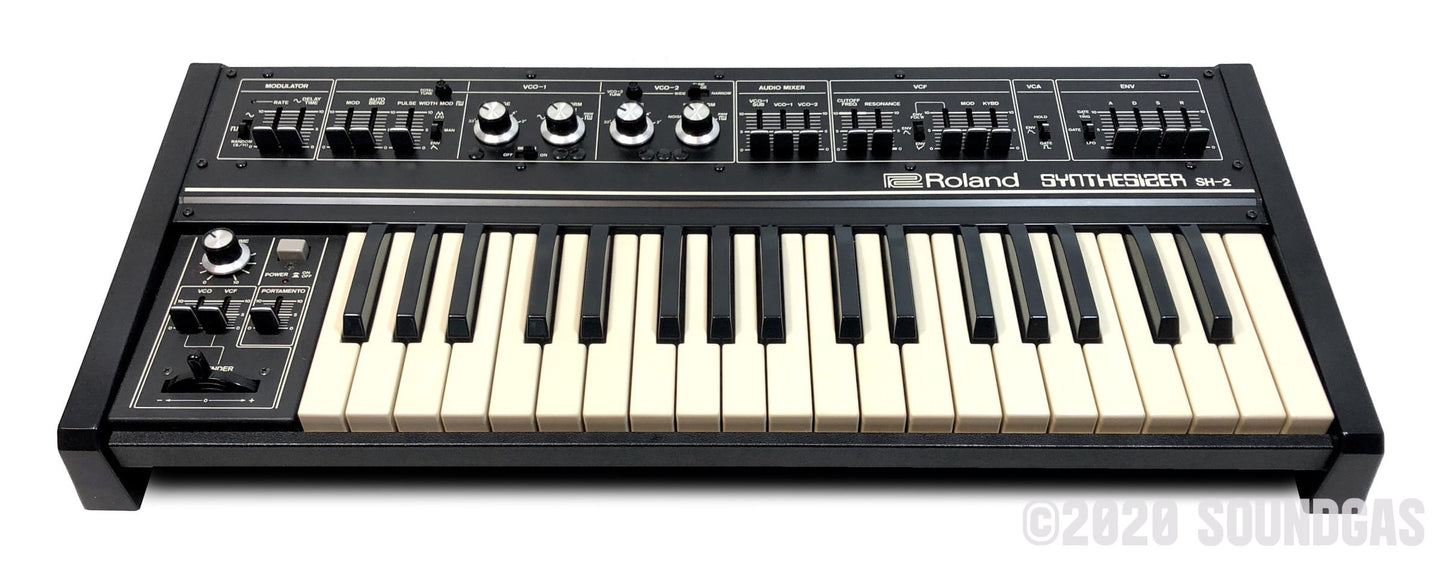 Roland SH-2 Synthesizer