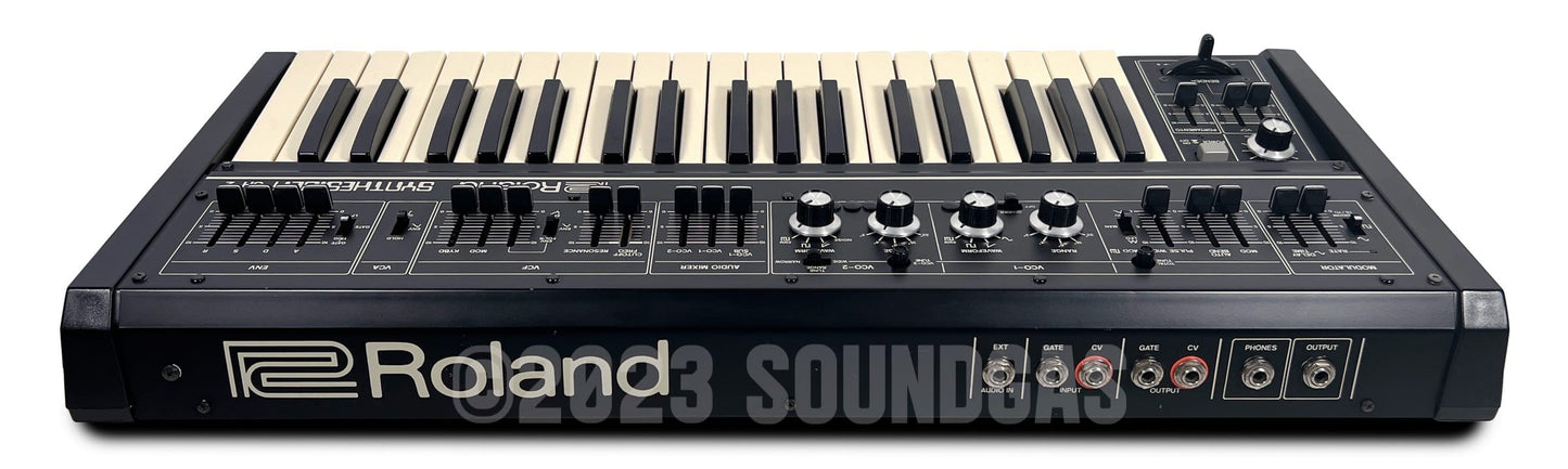 Roland SH-2 Synthesizer