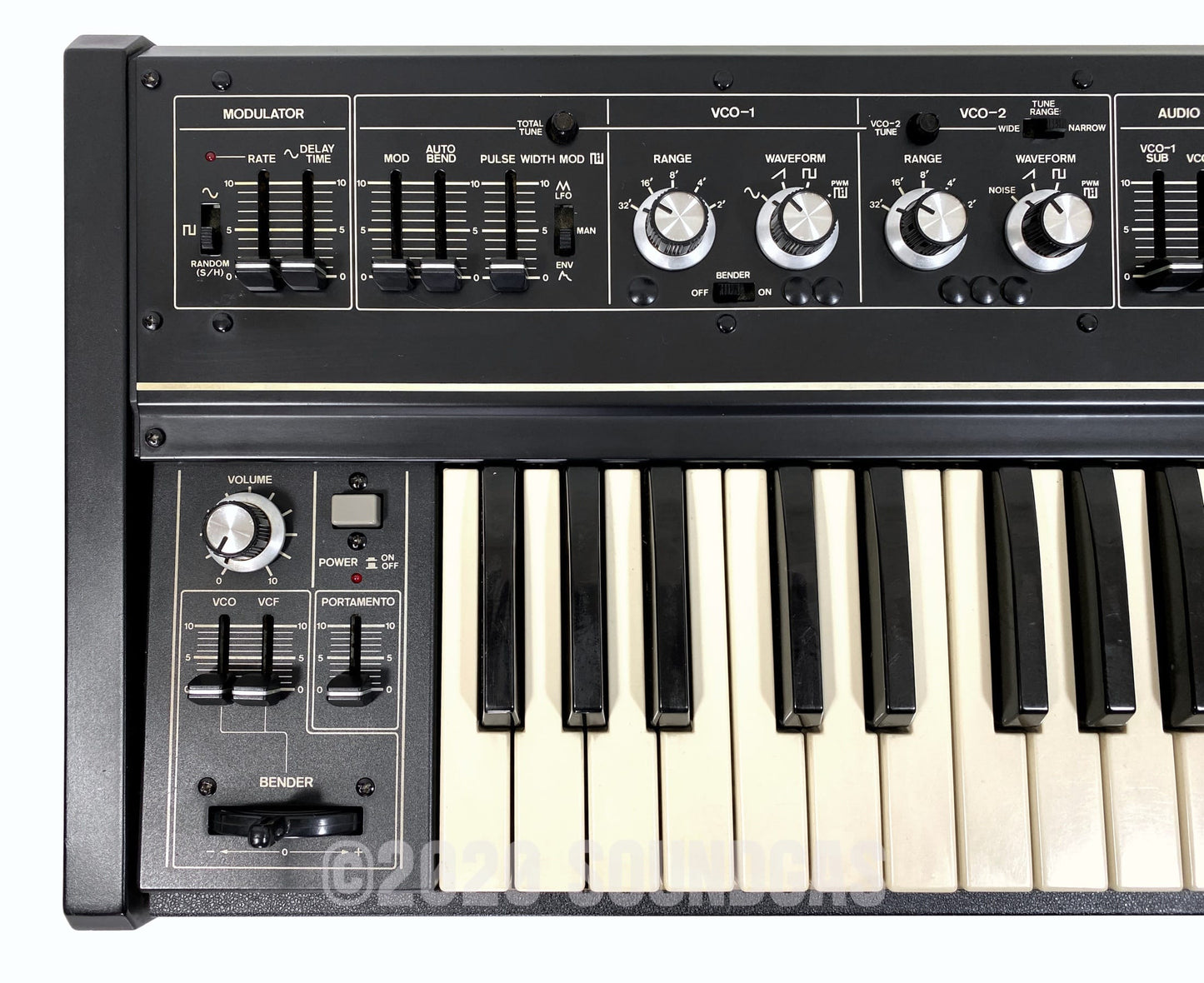 Roland SH-2 Synthesizer