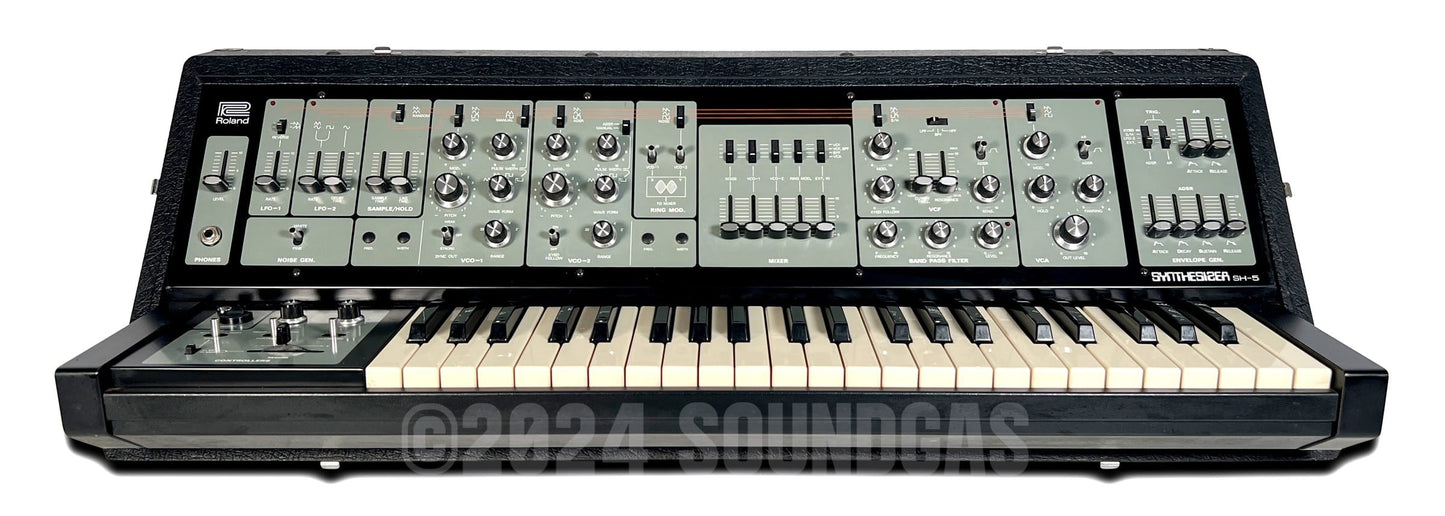 Roland SH-5 Synthesizer