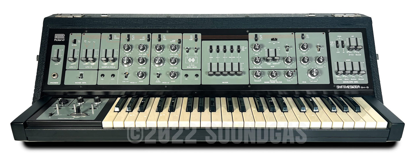 Roland SH-5 Synthesizer