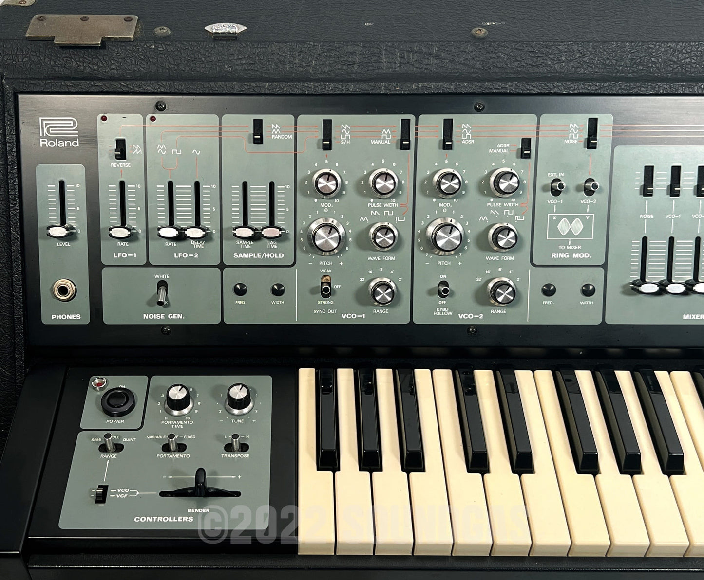 Roland SH-5 Synthesizer