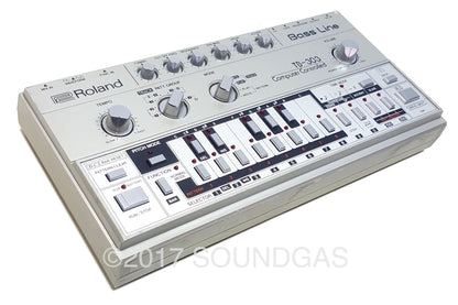 Roland TB-303 Bass Line