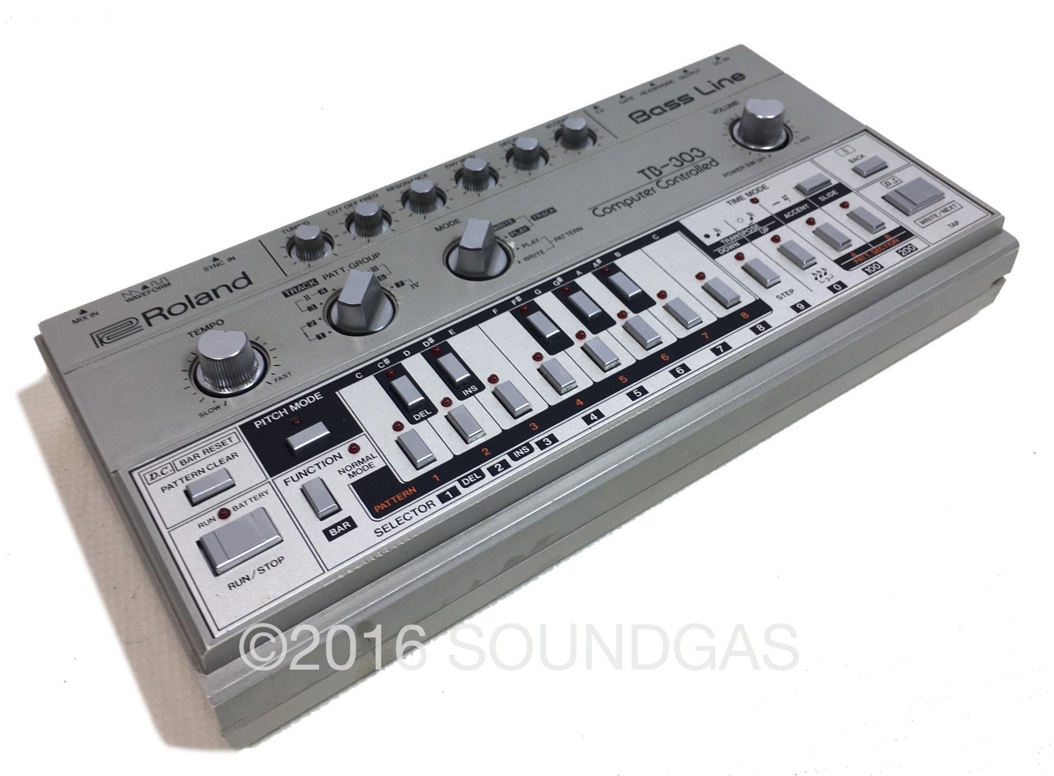 Roland TB-303 FOR SALE – Soundgas