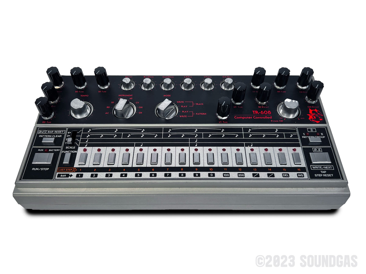 Roland TR-606 - TR-608 Mods