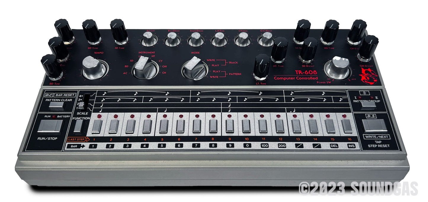 Roland TR-606 - TR-608 Mods