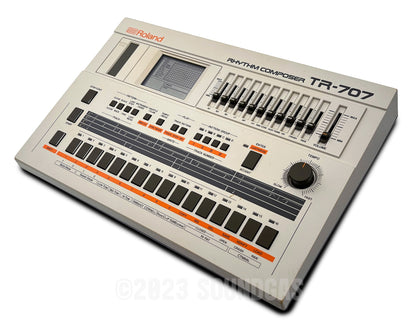 Roland TR-707 Expanded (727 808 909 + 4 Custom Banks)