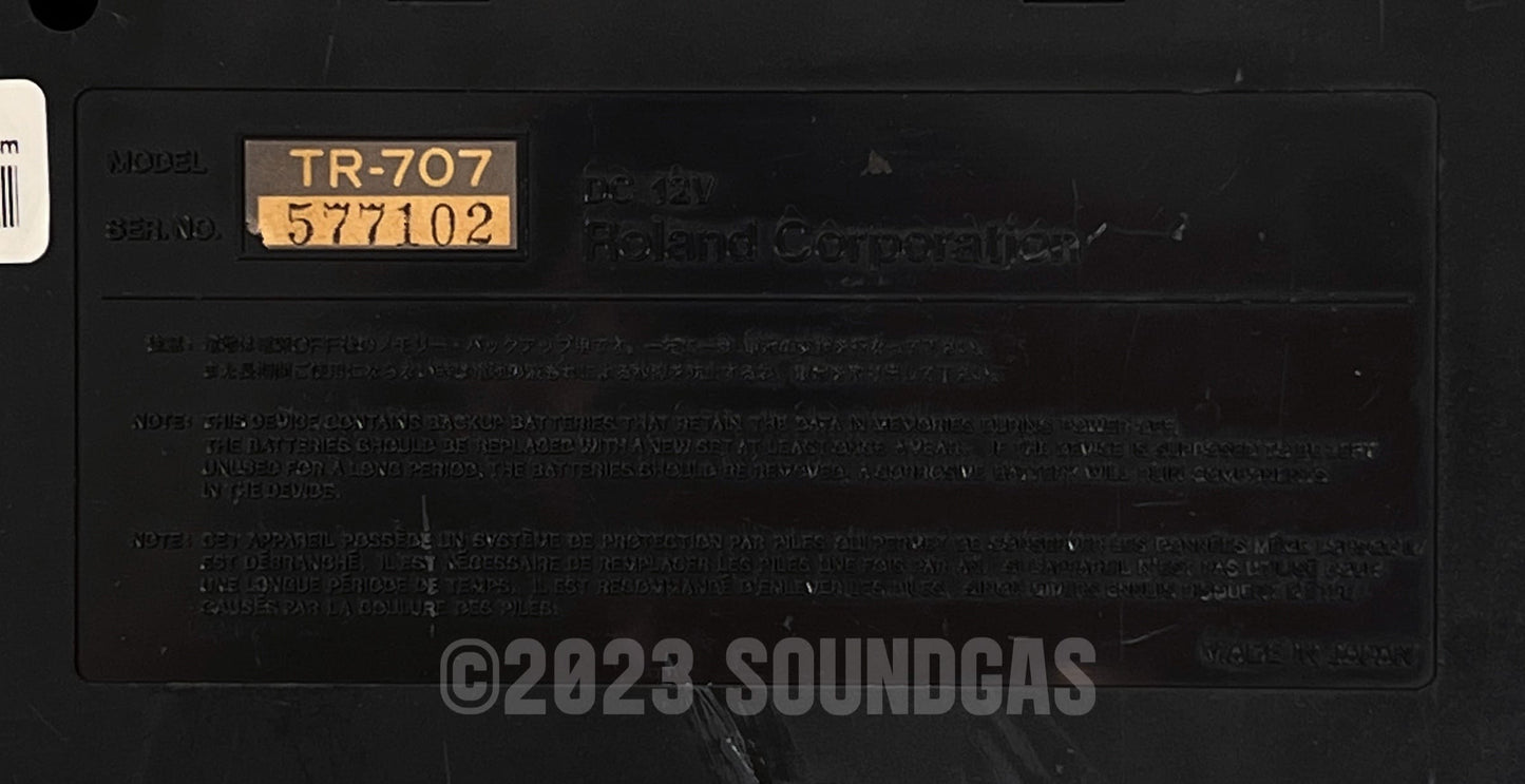 Roland TR-707 Expanded (727 808 909 + 4 Custom Banks)