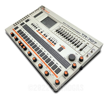 Roland TR-707 Circuitbent + Expanded (727 808 909, 4 Soundgas Banks)