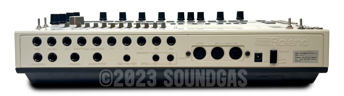 Roland TR-707 Circuitbent, Expanded (727 808 909 + 4 Soundgas Banks)