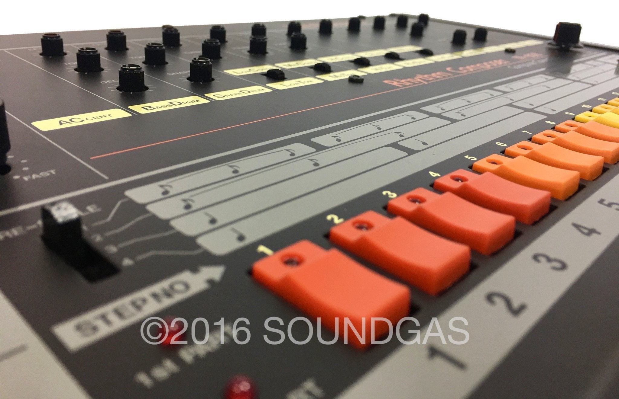 808 Drum Machine Rhythm Composer TR-808 Roland Mini Rug Mat- gift for audiophiles, guitarists, analog good musicians, music producers