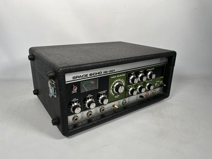 Roland RE-201 Space Echo, Early Preamp Mod, Zero Head Gain