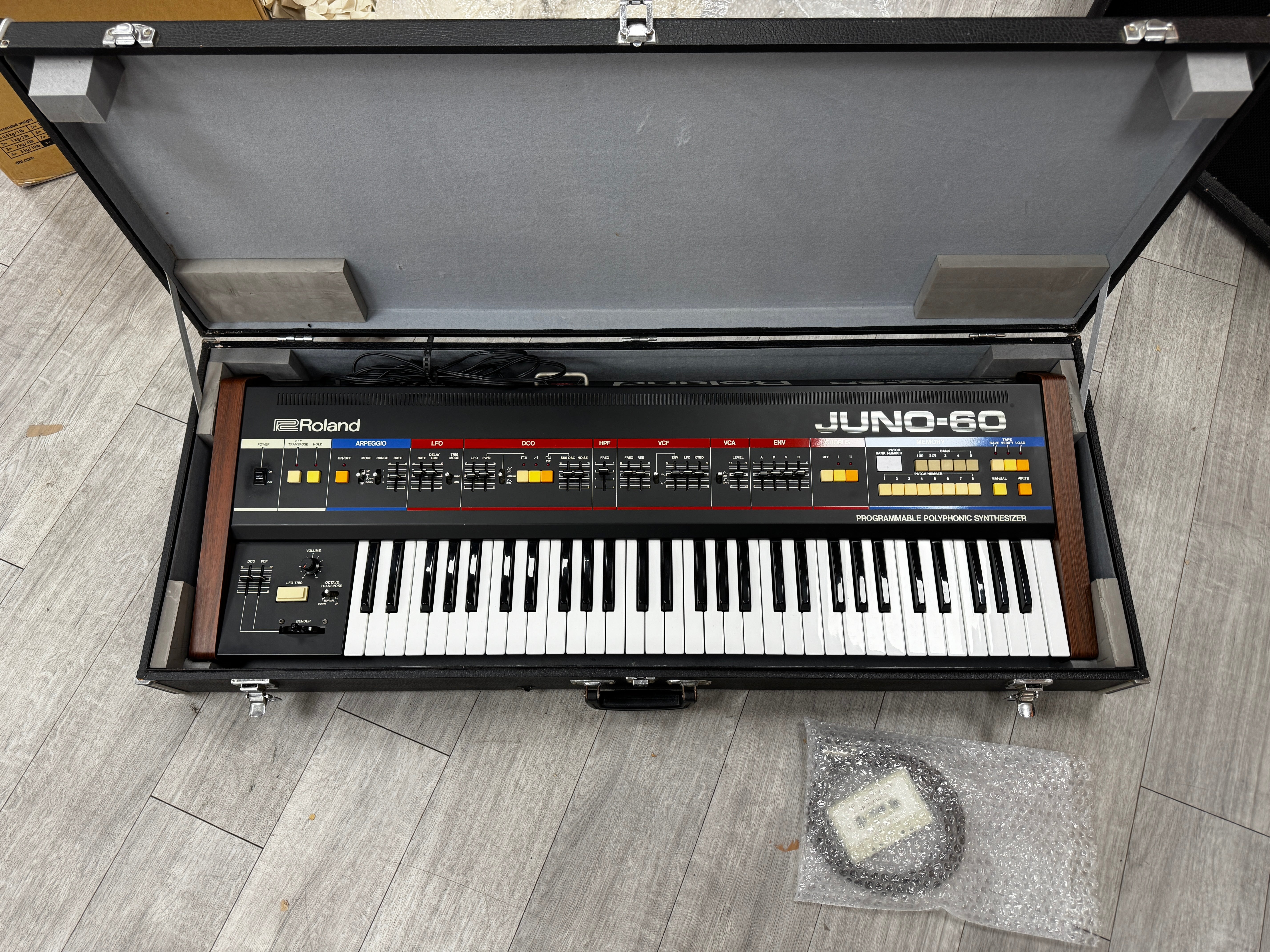 Roland Juno-60 Factory Fresh/Cased  - SN 291295
