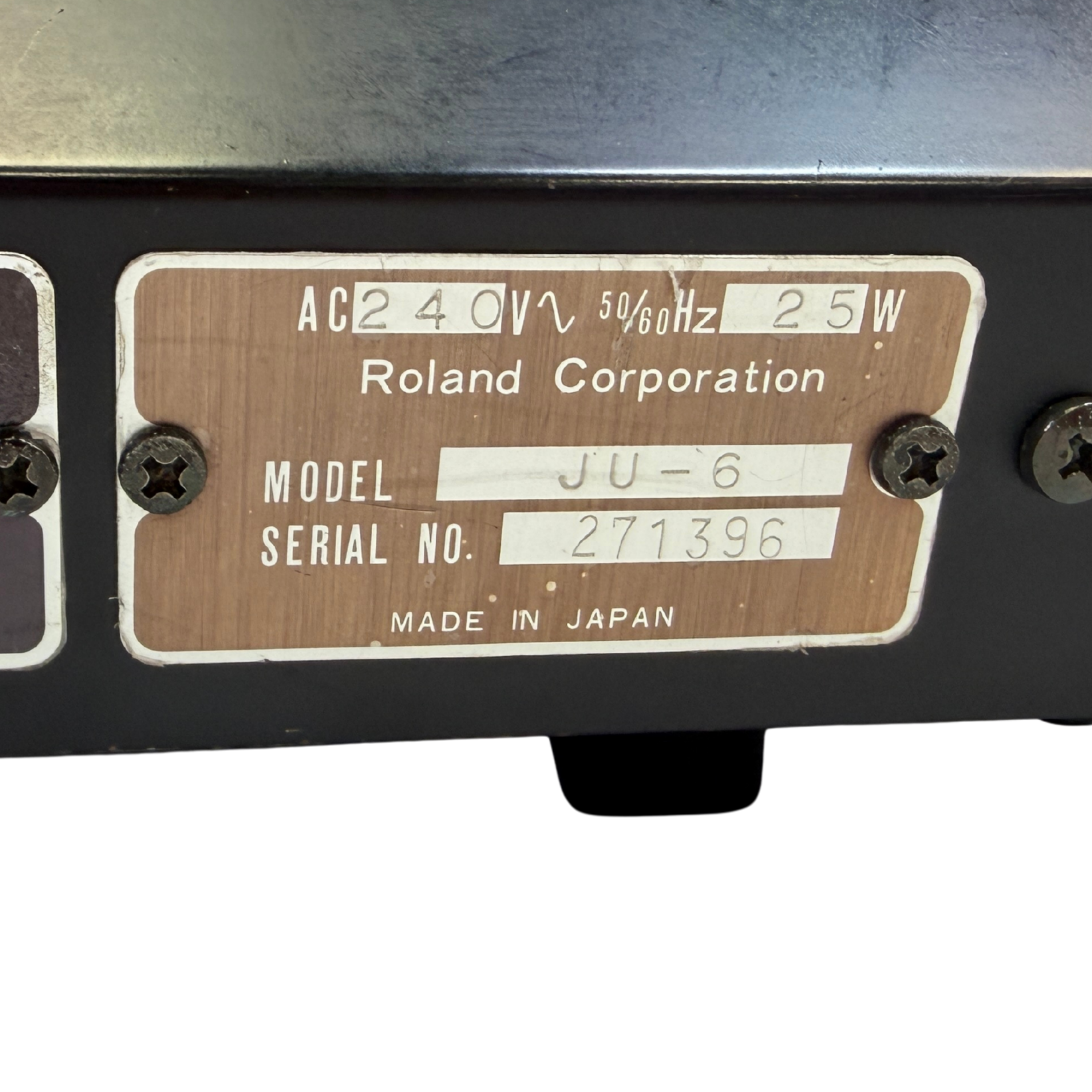 Roland Juno 6 (SN 271396)