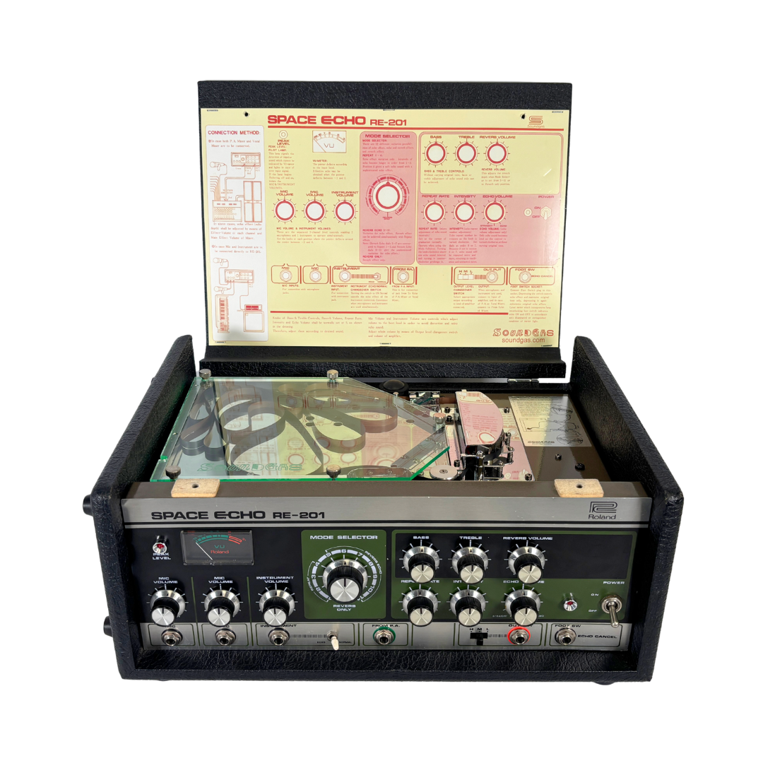Roland RE-201 Space Echo Early Preamps - SN 464926 lid open