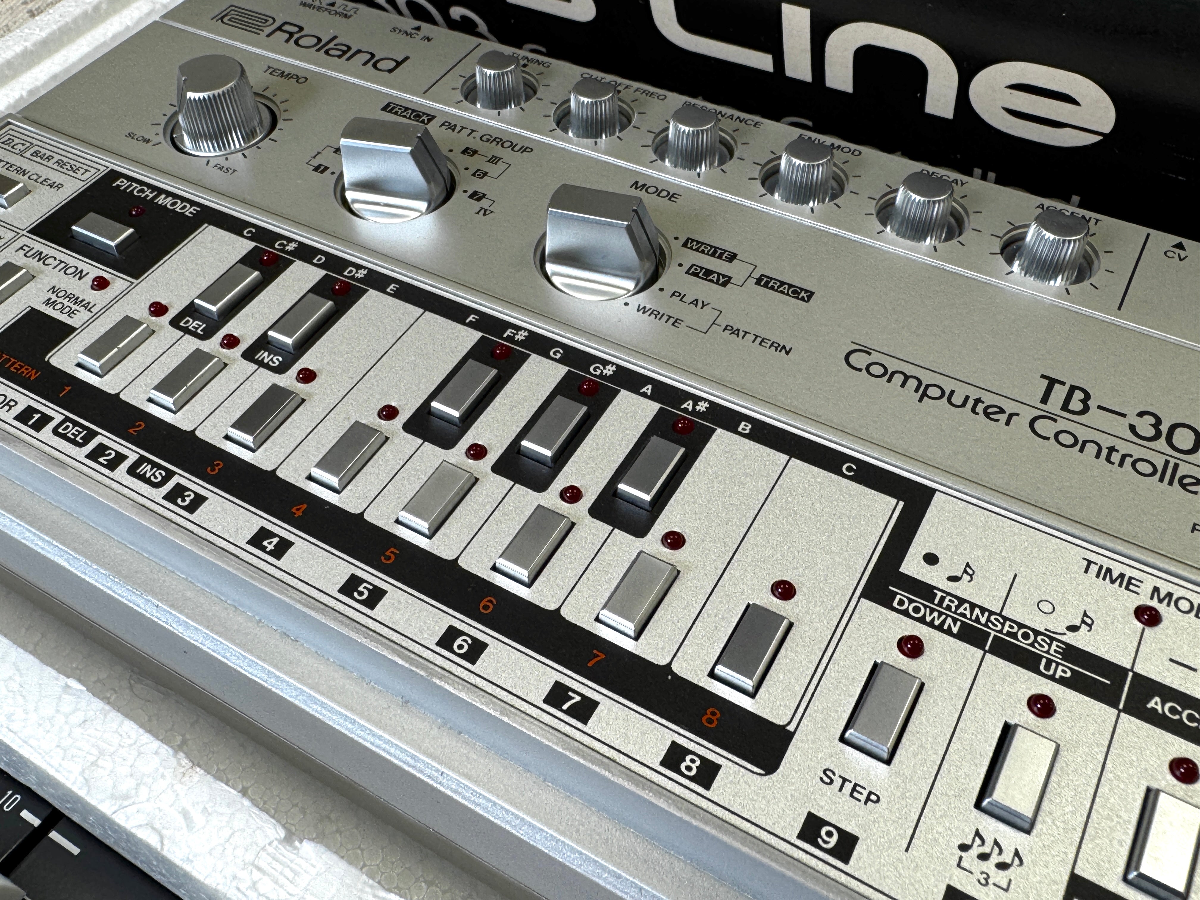 Roland TB-303 Bass Line Keys