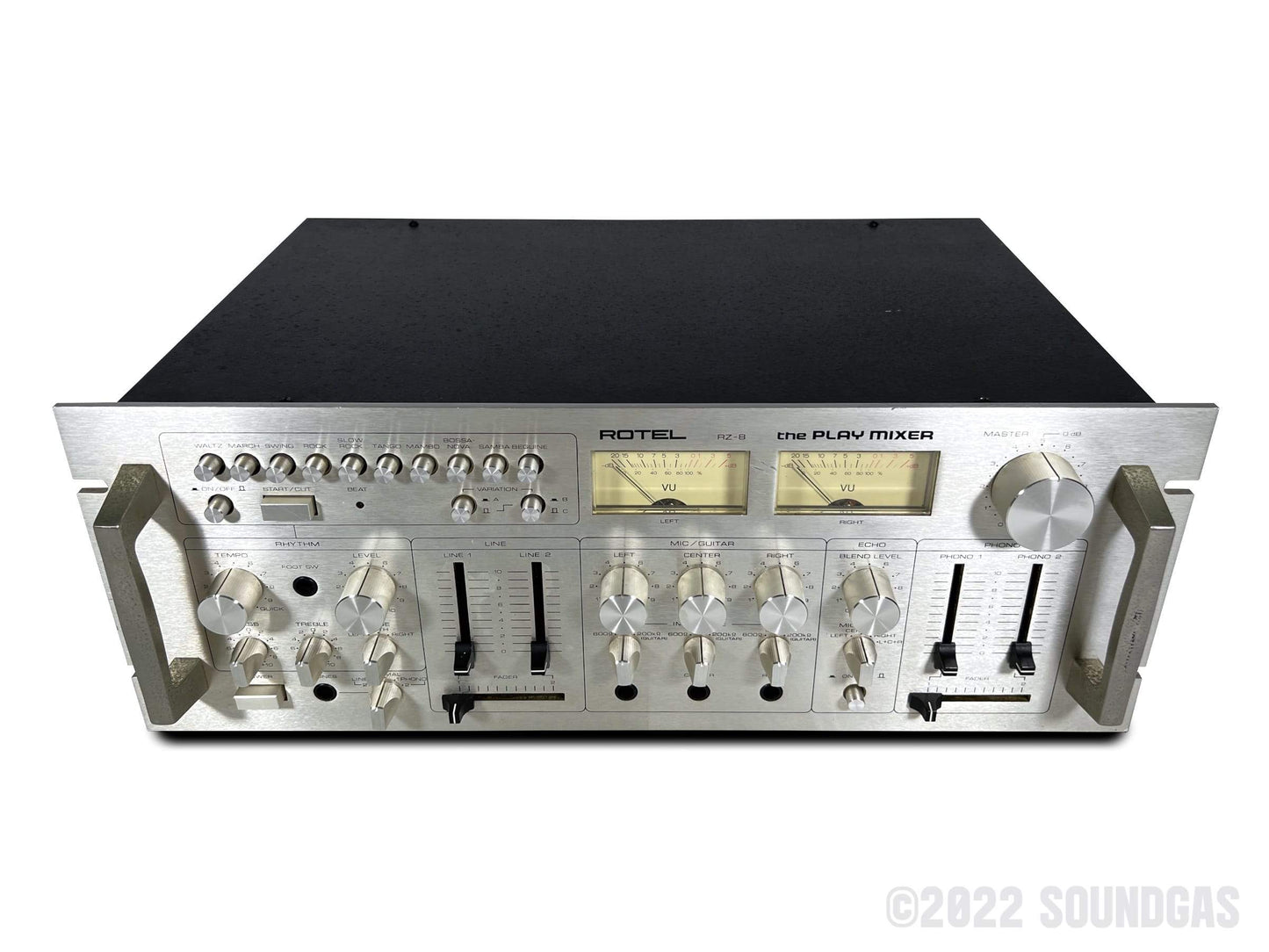 Rotel RZ-8 The Play Mixer