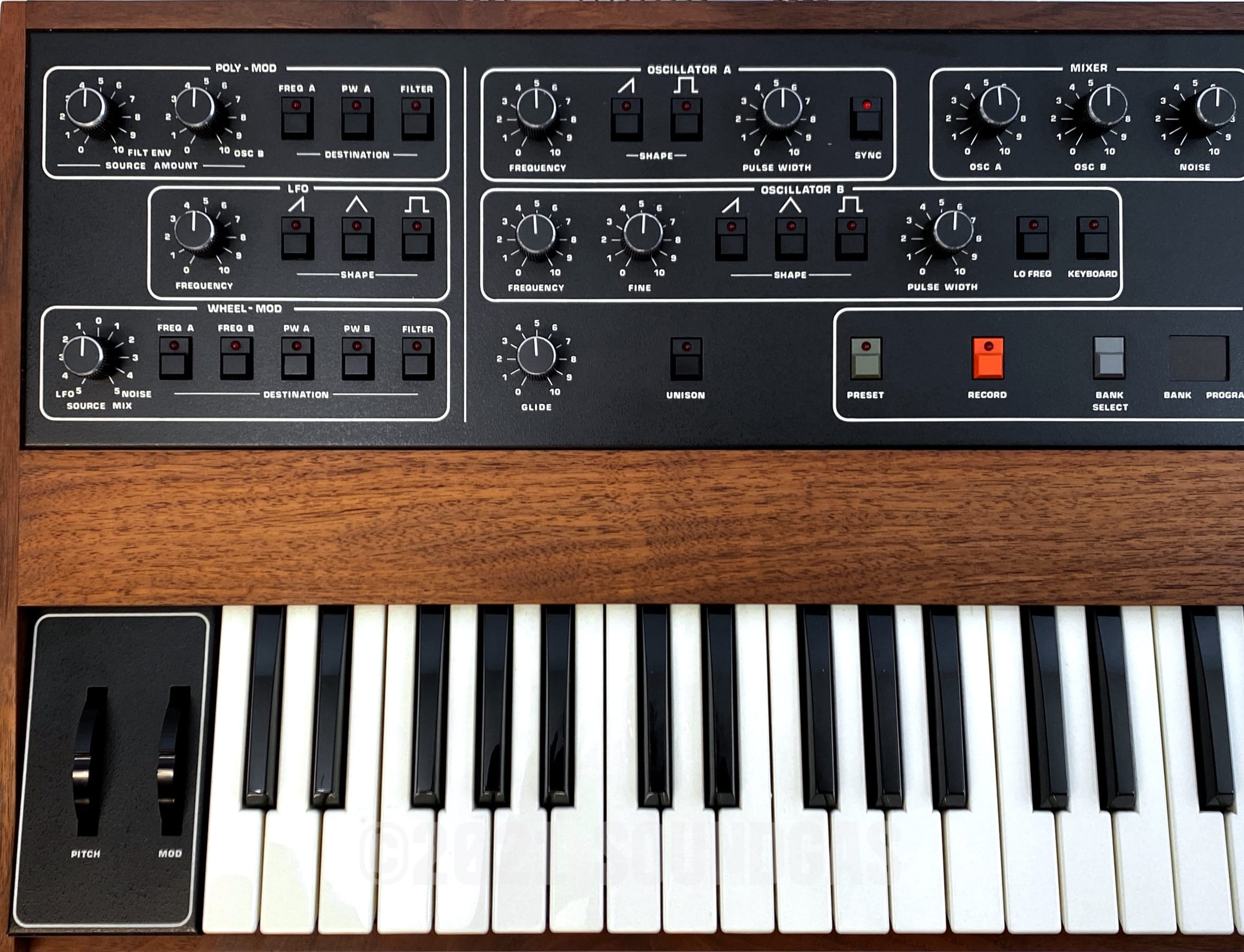 Prophet 5 Rev 3.31 - MIDI & Expanded Memory FOR SALE – Soundgas