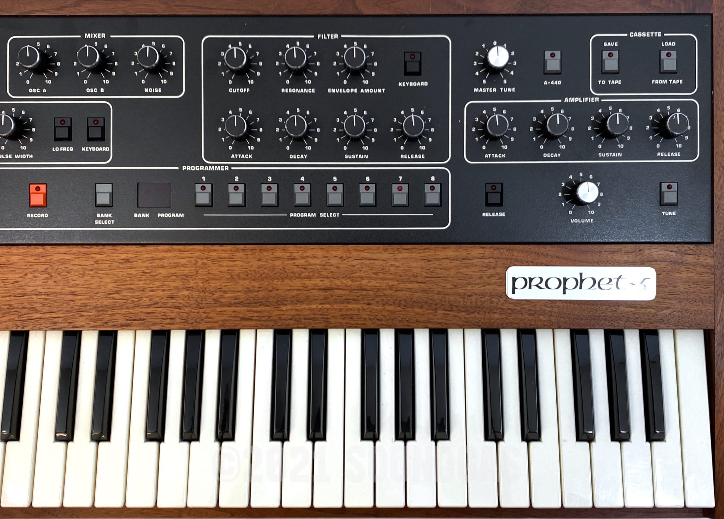 Prophet 5 Rev 3.31 - MIDI & Expanded Memory FOR SALE – Soundgas