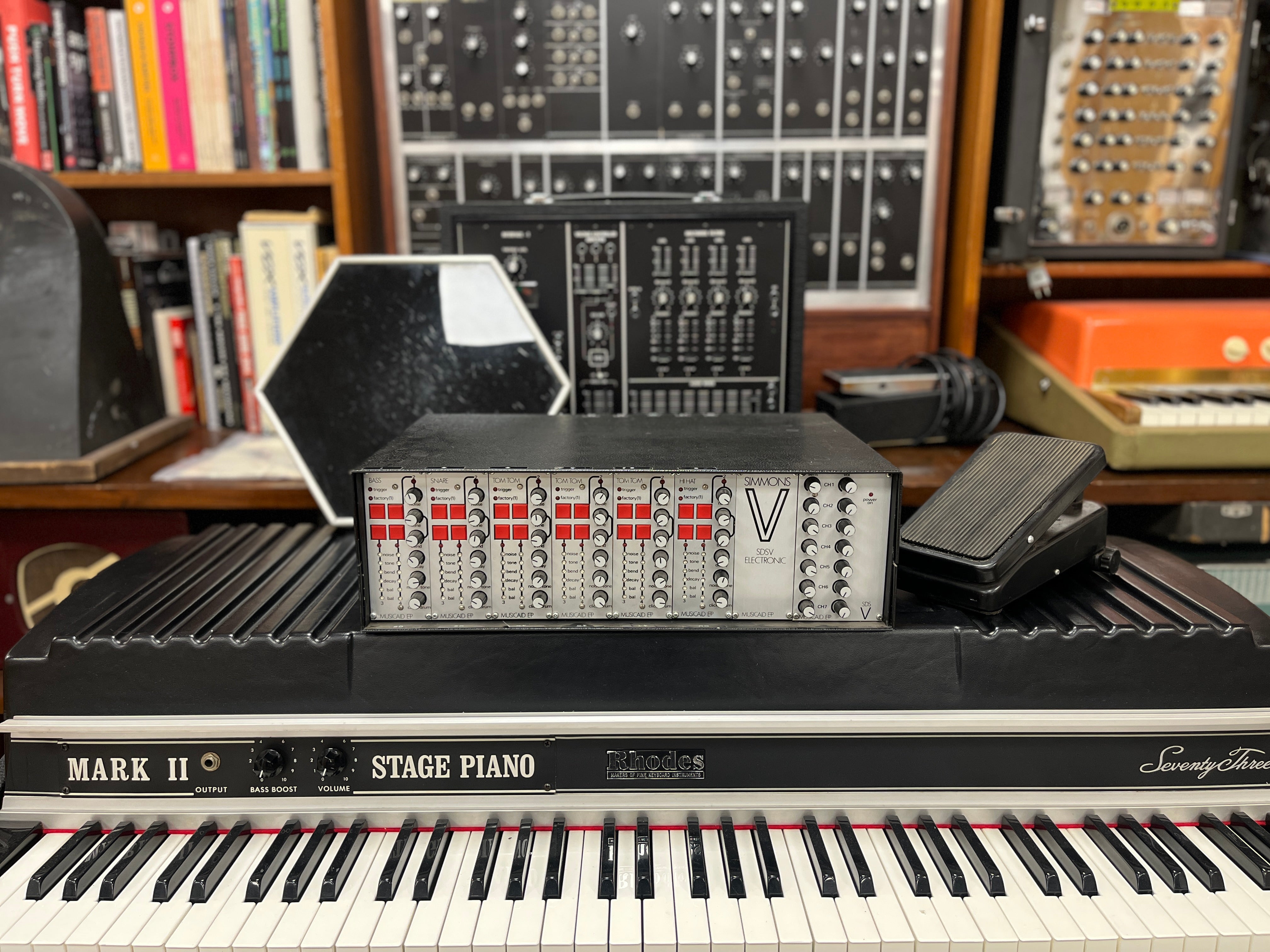 Simmons SDS V Brain (SN7 7)