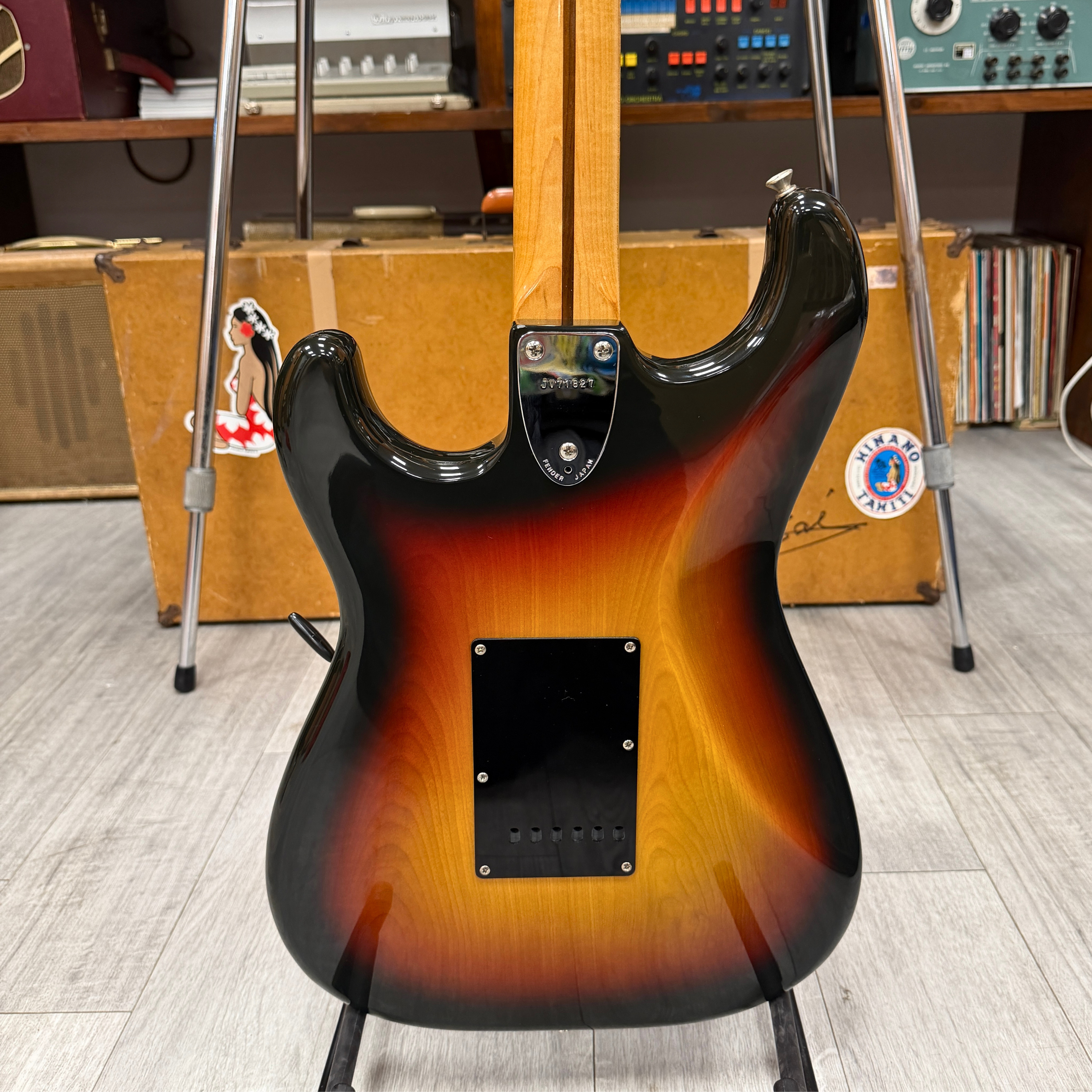 Fender Squier Stratocaster Tobacco Burst JV Serial (JV71827)_9