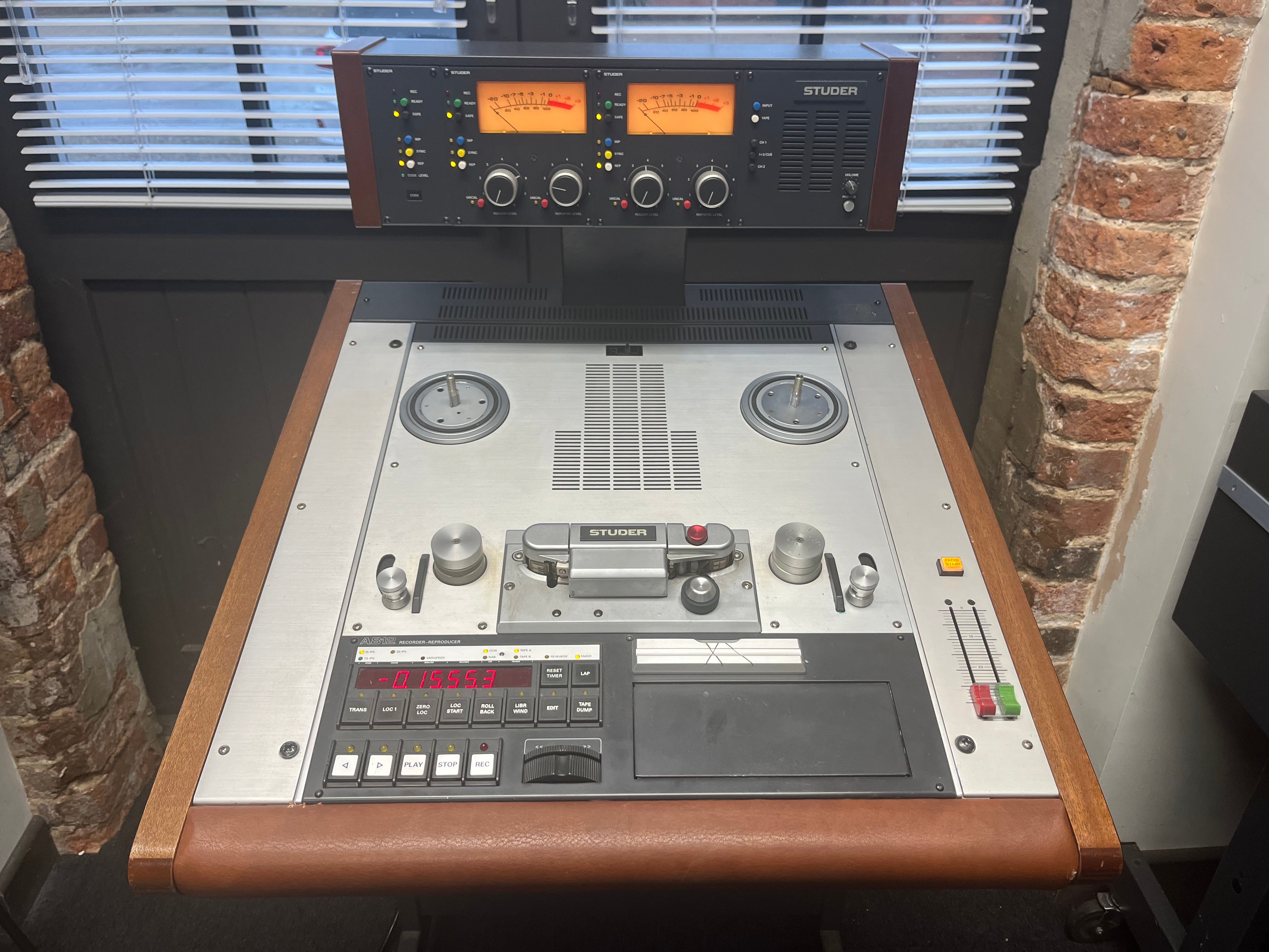 Studer A812 Reel to Reel Tape Machine Front 2