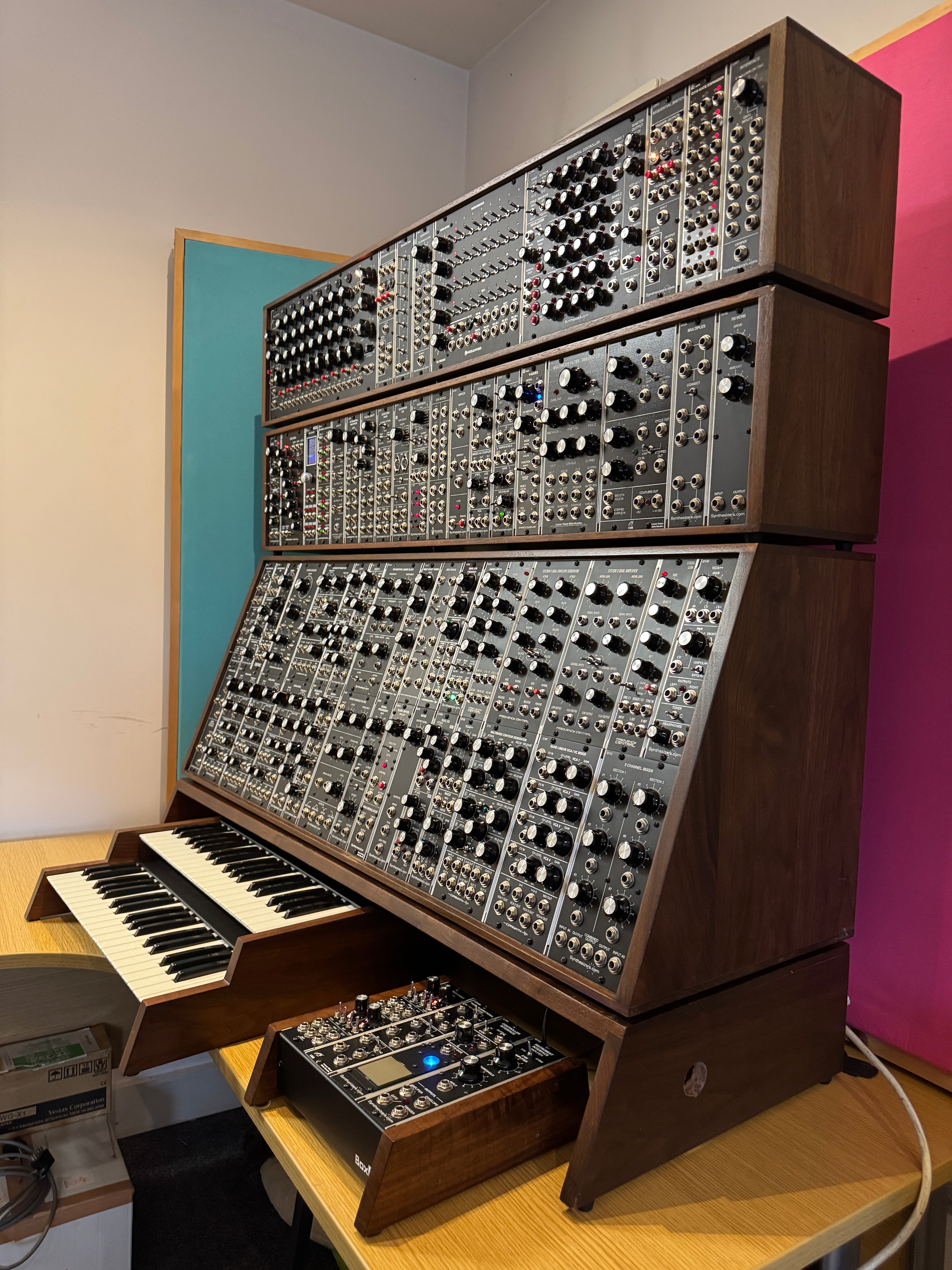 Synthesizers.com DotCom 5u Modular Synth