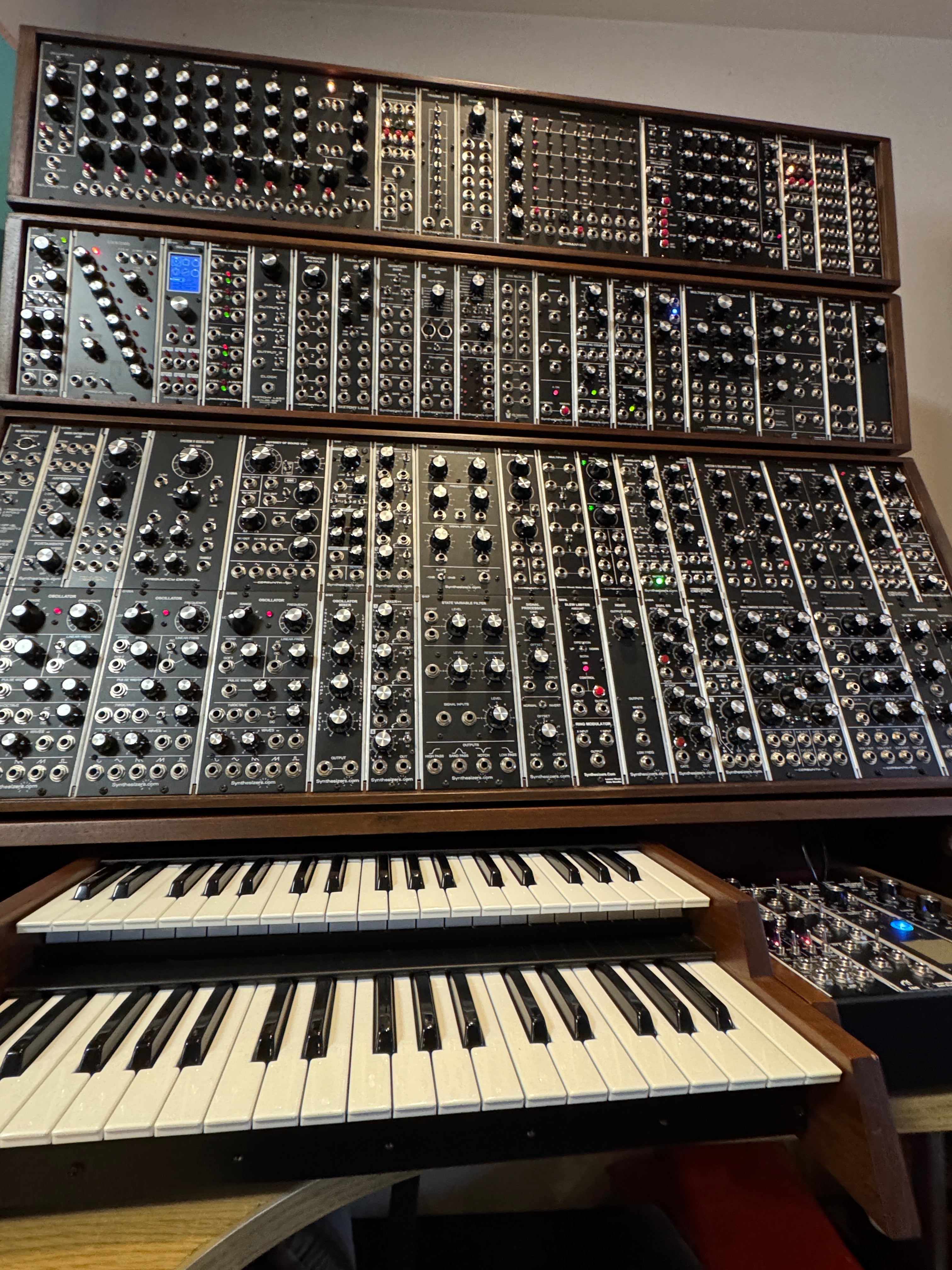Synthesizers.com DotCom 5u Modular Synth